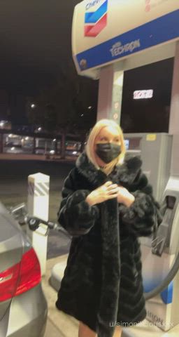 Fill'er Up [GIF]