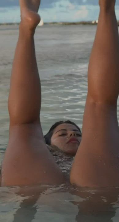 Naked Twerking Wet Wet Pussy gif