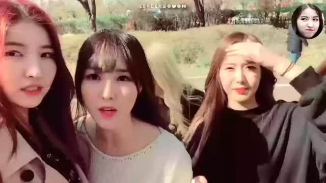 sowon yuju kiss cuties