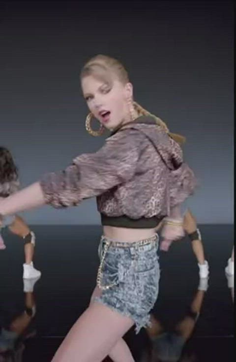 celebrity jean shorts taylor swift gif