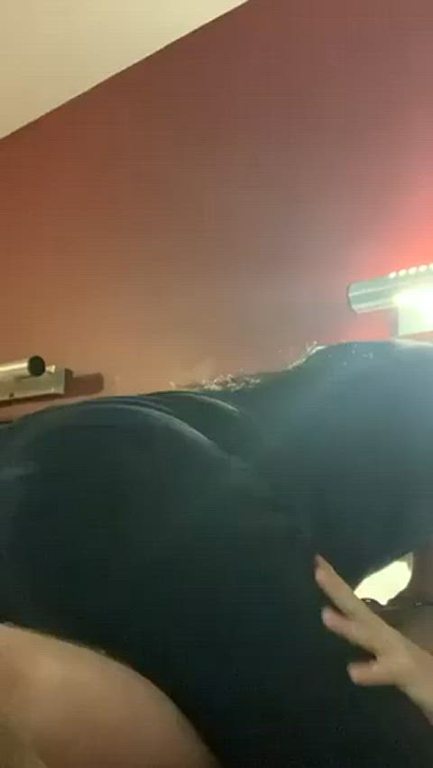 ass big ass cuddle gif