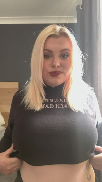 Would you cum on my face or tits?