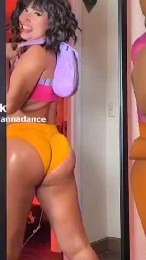 Dora Twerking