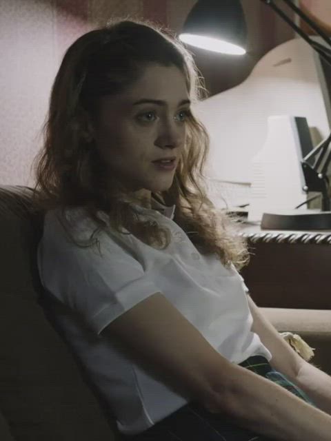 amateur ass big tits natalia dyer gif