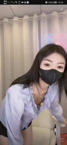 asian downblouse natural tits nipples gif