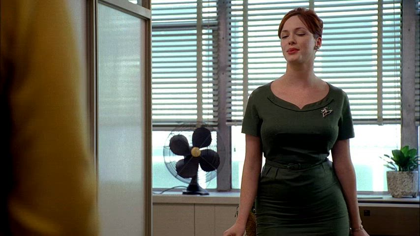 celebrity christina hendricks redhead gif