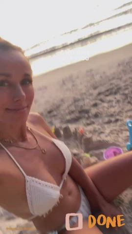 beach bikini boobs celebrity german milf star tits gif
