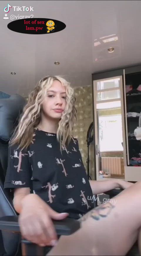 ass babe big ass big tits nude pussy solo teen tiktok tits gif