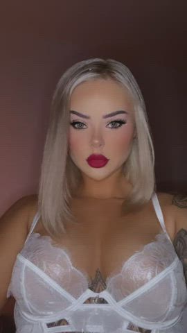amateur blonde boobs cute lingerie natural tits pawg tattoo tits white girl gif