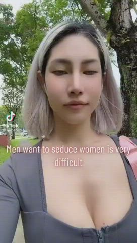 amateur asian babe chinese cleavage huge tits natural tits outdoor public tiktok