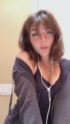 cute dancing nipples pretty tiktok gif