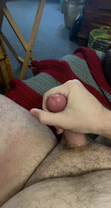 31m Daddy bear cumshot after edging for an hour 😈😜
