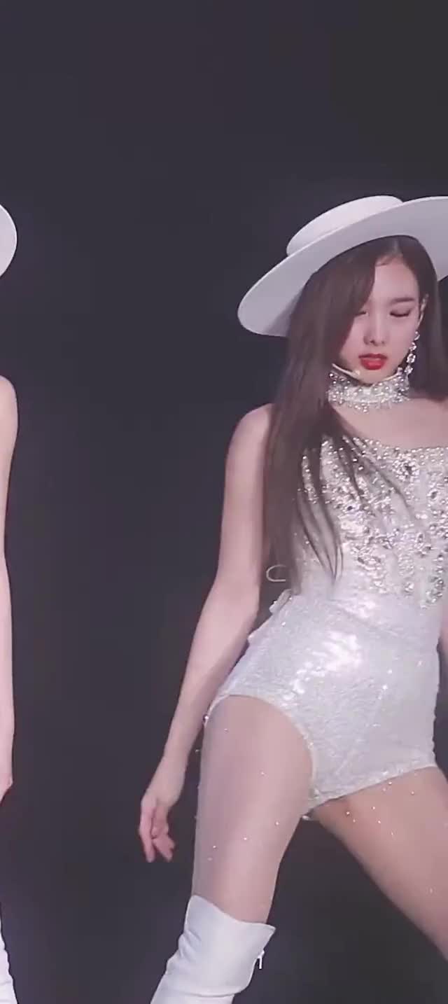 Nayeon