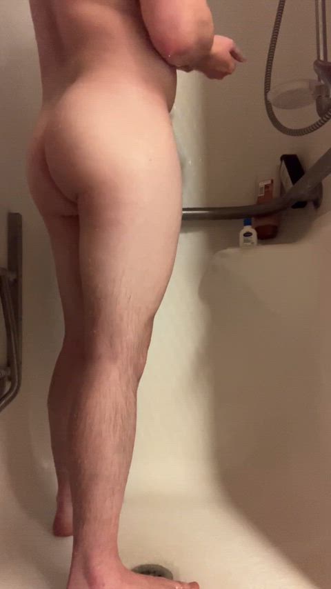 ass shaking ass spread booty male shower snowbunnies gif