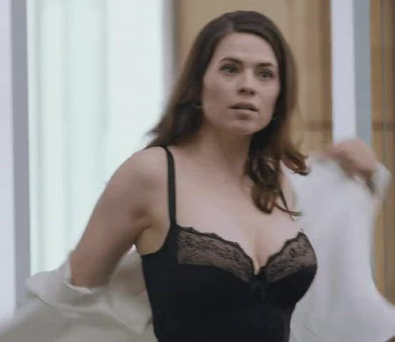 celebrity cleavage hayley atwell gif