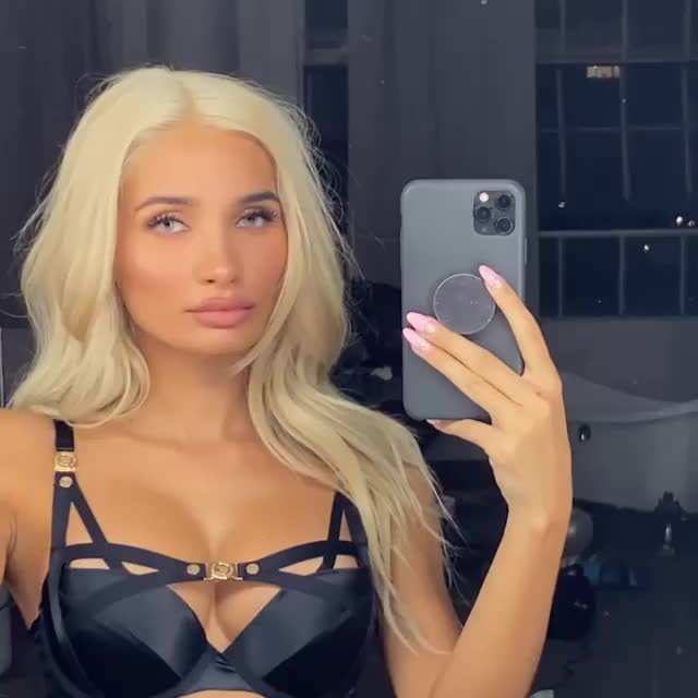 princesspiamia 127222440 3055642507868780 6489743296797663437 n