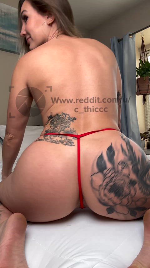 ass big ass curvy nsfw onlyfans panties pussy lips thick bubble-butt curvy-chicks