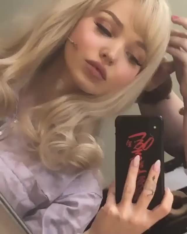 Dove Cameron