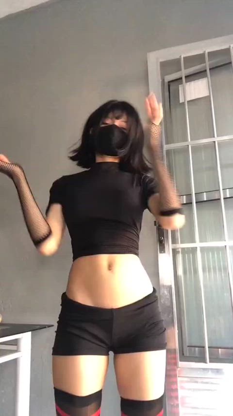 amateur ass bouncing tits onlyfans teen tiktok tits legal-teens tik-tok gif