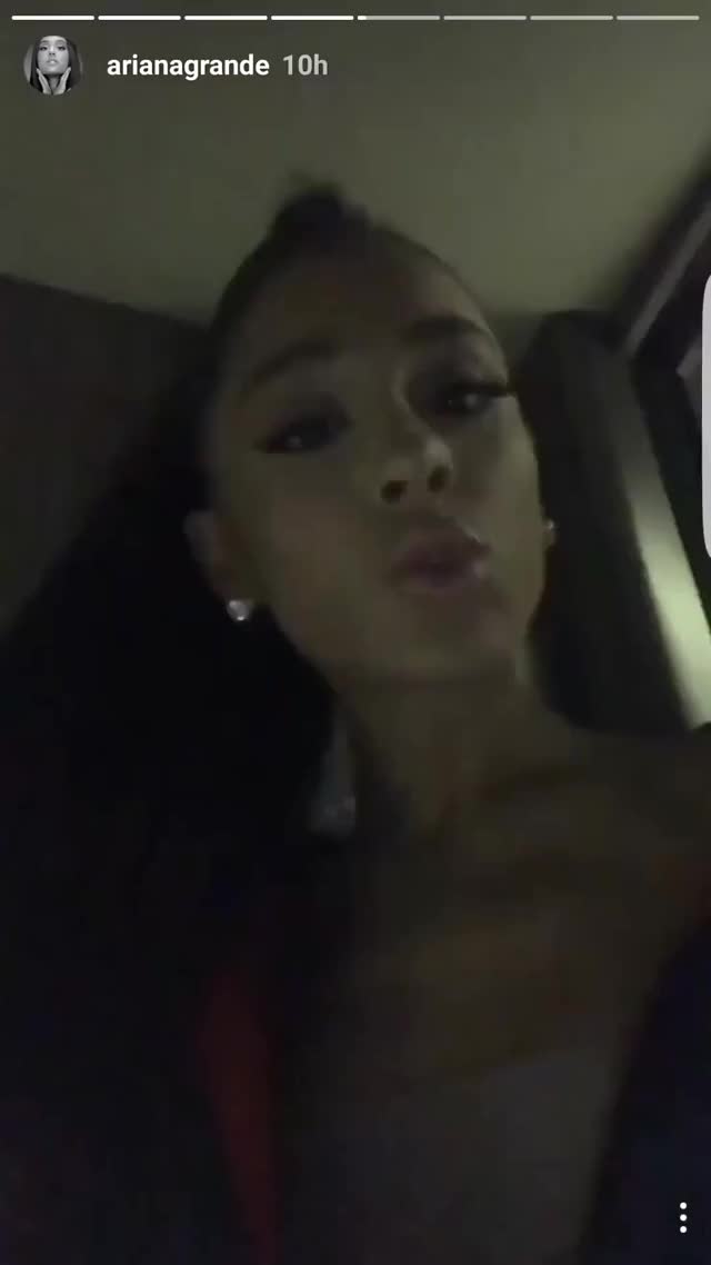 Valentines IG kiss