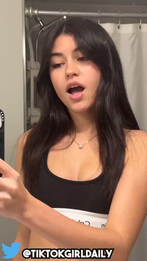 18 years old amateur cute dancing onlyfans petite teen tiktok gif