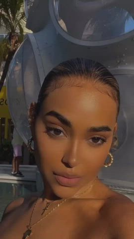 Ashley Deserves A Facial! 😍🤤😍🤤🍆🍆🥴🥴💦💦