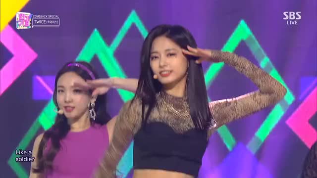 tzuyu salute