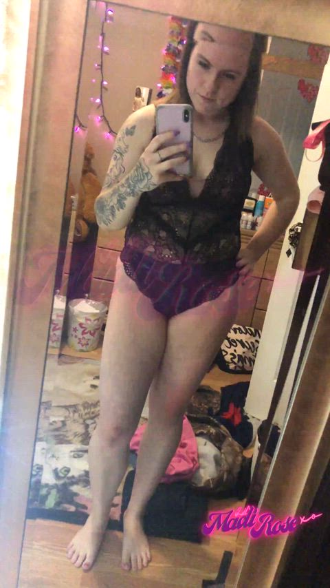 amateur cute fansly homemade manyvids onlyfans tease amateur-girls e-girls hot-girls-with-tattoos