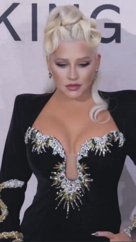 Big Tits Christina Aguilera Cleavage gif