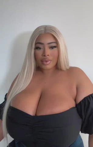 busty cleavage huge tits gif