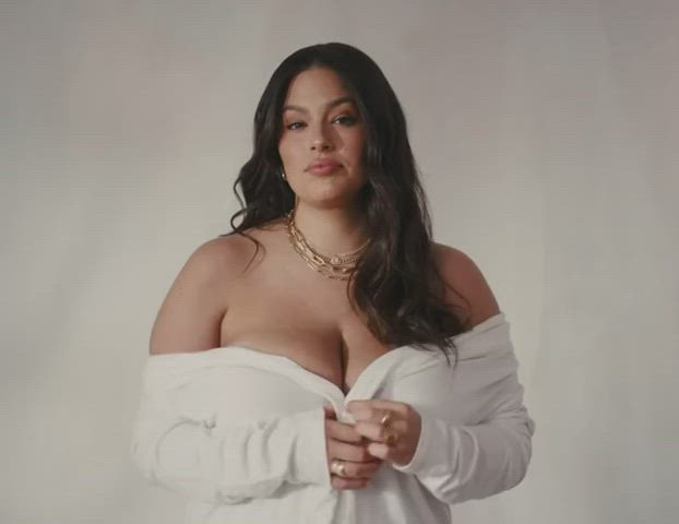 Ashley Graham BBW MILF Pawg gif