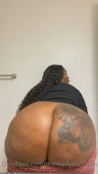 Big booty fye