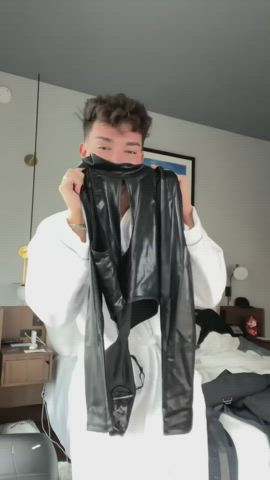 gay sissy thick gif