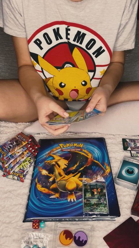 The Pokémon pack opening you didn’t know you needed :) [F]