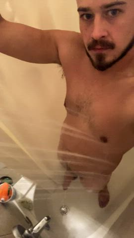 Swinging it in the shower (m)30