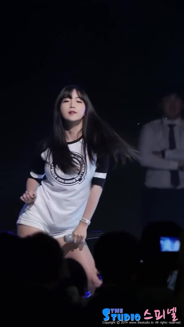 140905 Hyunyoung cute (Tell me tell me) loop