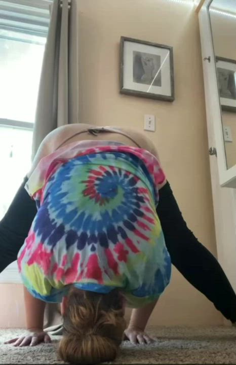 Just being silly. I can’t get into a full headstand with my pants like this!