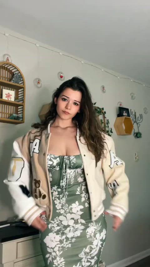 boobs cleavage tiktok gif