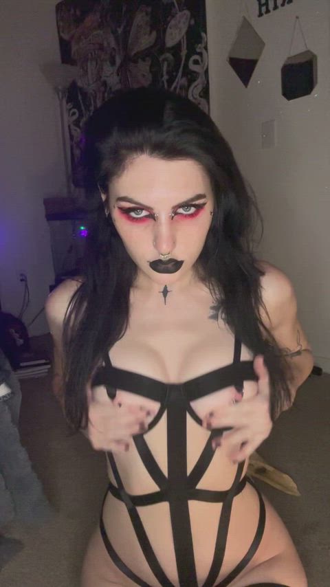 amateur big tits boobs bouncing tits cute emo goth onlyfans tits titty drop gif
