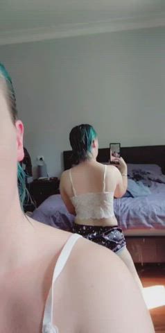 ass booty jiggling gif