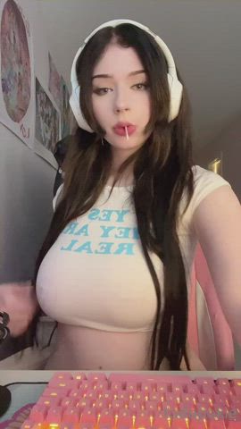 Titty ASMR