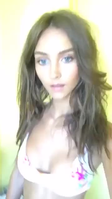 Rachel Cook gif