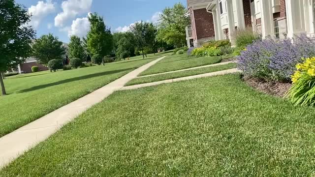 A nice slow mo sundress twirl ? [mild]