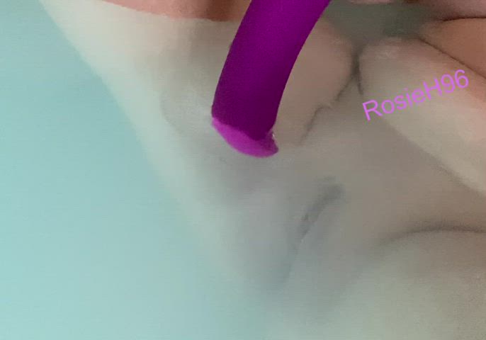 I’m so glad my vibrators are waterproof… for the bath and ‘other occasions’