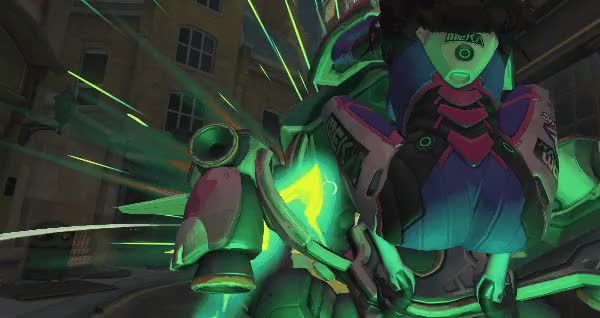 DVa_uprising_selfie.gif