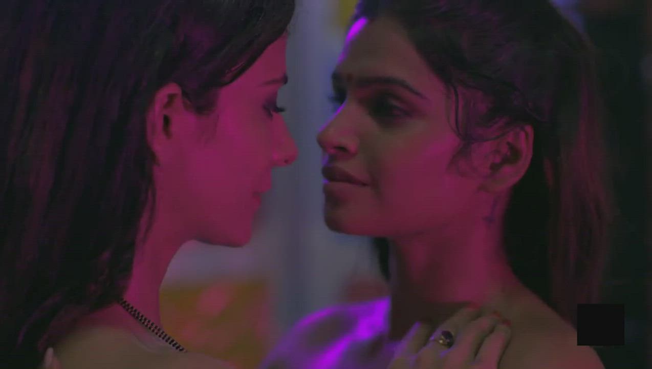 Neetu Wadhwa and Bhavana Karekar Lesbian Scene