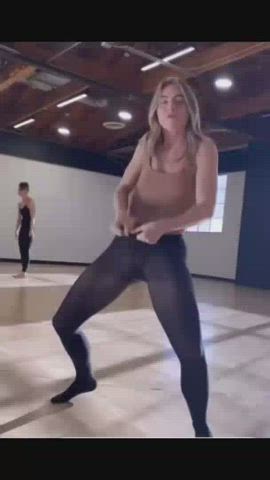 ass celebrity julianne hough gif