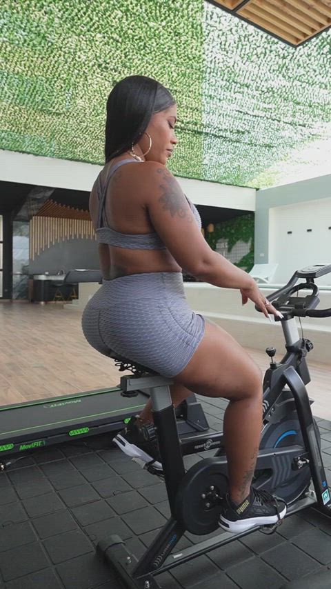 anal ass big ass booty camsoda ebony gym latina solo workout amateur-girls ebony-girls