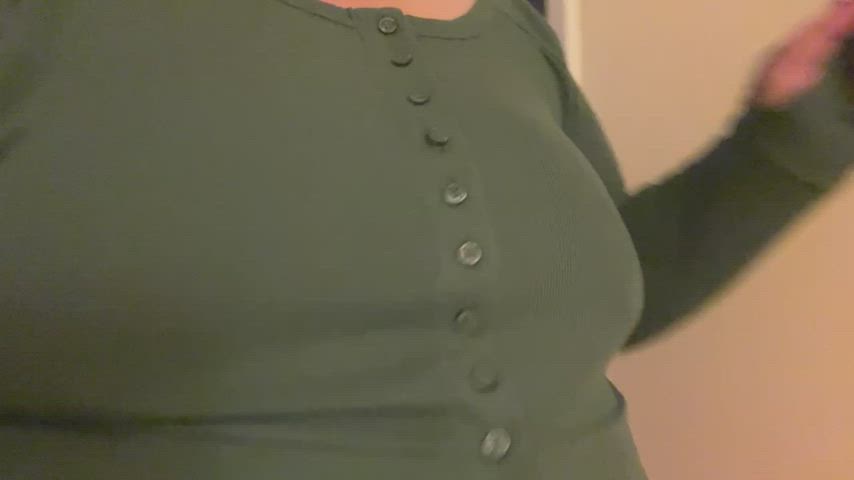 braless clothed jiggling gif