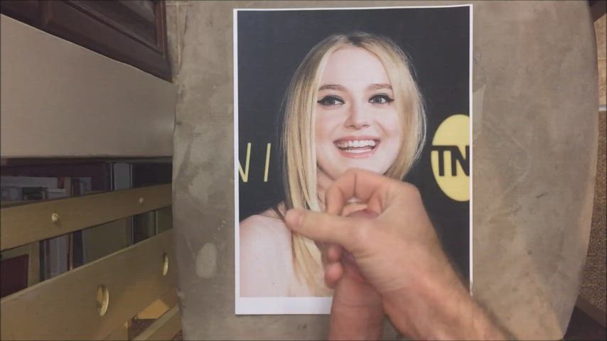 Dakota Fanning Cum Tribute 7